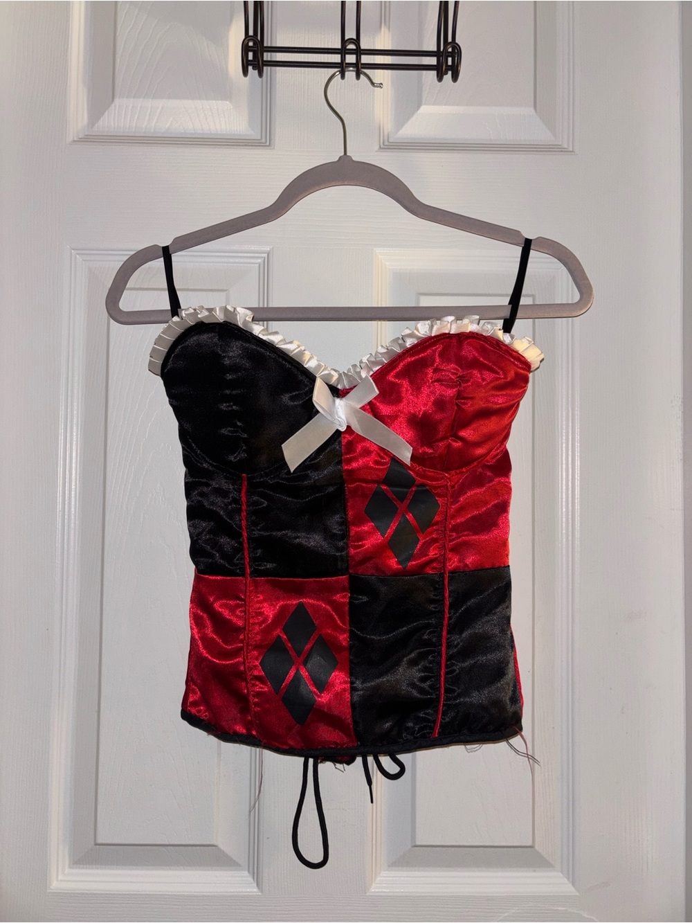 Rubie's Women's DC Harley Quinn Costume Set Corset and Shorts + Wig
